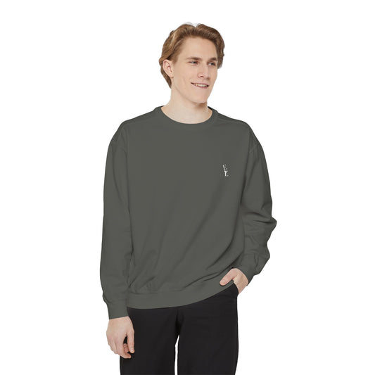 Everton Lane® Garment-Dyed Sweatshirt – Pepper | Signature Cream Embroidery
